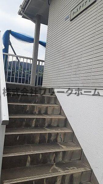 三鷹市牟礼１丁目のタウンのエントランス