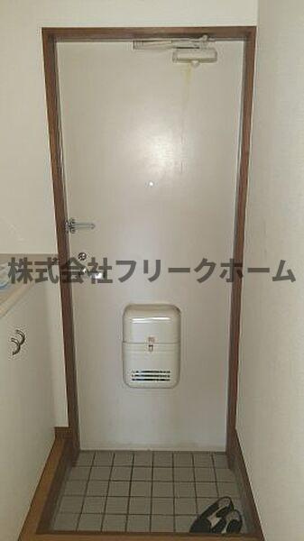 三鷹市牟礼１丁目のタウンの玄関