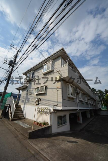 三鷹市牟礼１丁目のタウンの外観