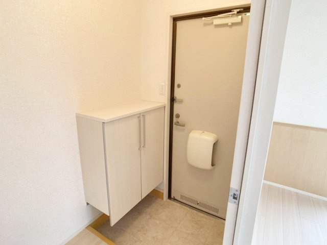 【玄関】 | ミルキーハウス