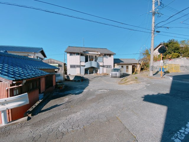 常滑市字小森の前面道路含む現地写真