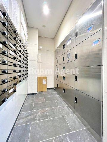 S-RESIDENCE葵Ⅱのエントランス