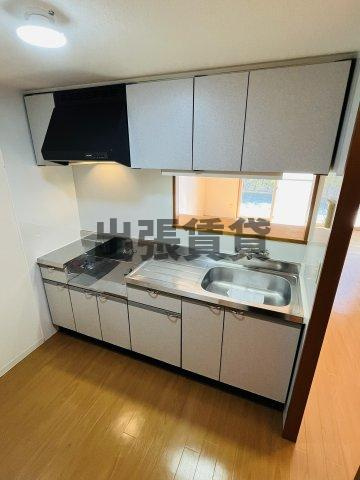 仲介手数料0円！！ソーラスフロント富船のキッチン