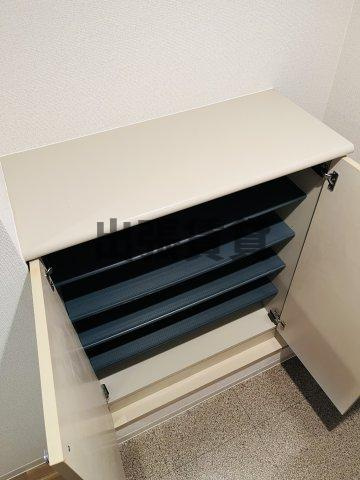 仲介手数料0円！！ソーラスフロント富船の収納