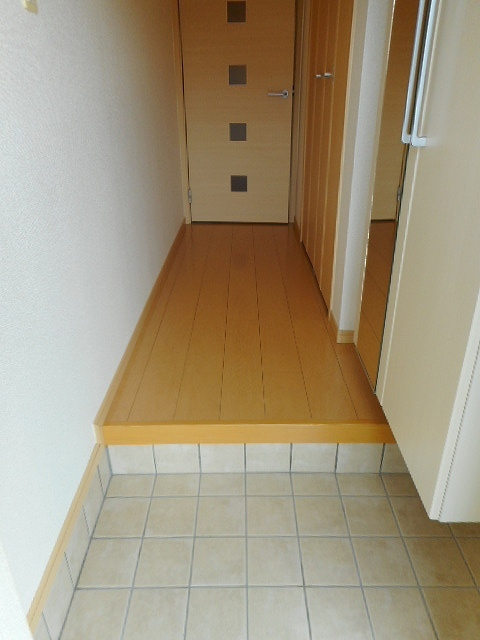 ブリーズ　Ｋの玄関|玄関