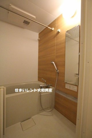 ヴィクトワール１番館の浴室