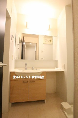 ヴィクトワール１番館の洗面所