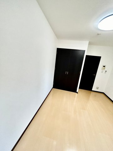 ファーストワン江坂の内装