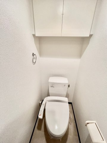 ファーストワン江坂のトイレ