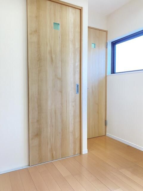 山一西尾久ステーツの収納