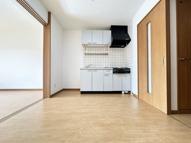 リーヴァ・ビスタ北本町の居間・リビング