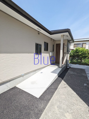 【エントランス】 | 弥勒寺戸建て