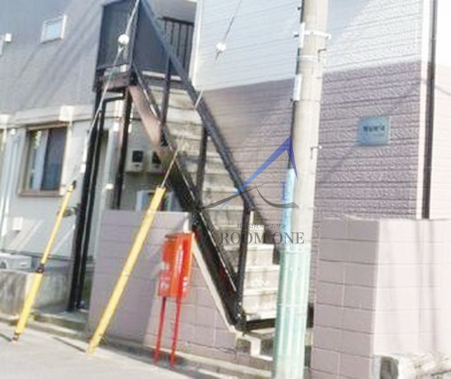 ウィスタリアのエントランス|エントランスです。