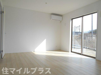 【居間・リビング】 | 二本松市油井新築一戸建て12棟 | 使いやすい居間です