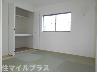 【和室】 | 二本松市油井新築一戸建て12棟 | 柔らかい畳が心地よい和室