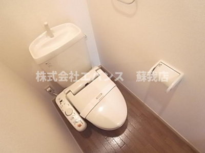【トイレ】 | アベニューヴィラI | シンプルで使いやすいトイレです