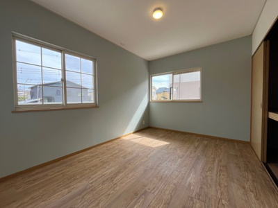 【洋室】 | 惣山町５丁目　中古戸建 | 洋室約6.0帖　クロス貼替等実施しております。