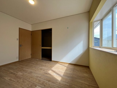 【洋室】 | 惣山町５丁目　中古戸建 | 洋室約6.0帖