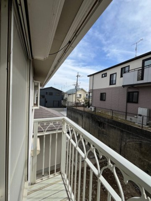 【バルコニー】 | 惣山町５丁目　中古戸建 | 南向きバルコニーで陽当り・通風良好です。