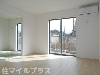 【居間・リビング】 | 二本松市油井新築一戸建て12棟 | ゆったり過ごせる居間です