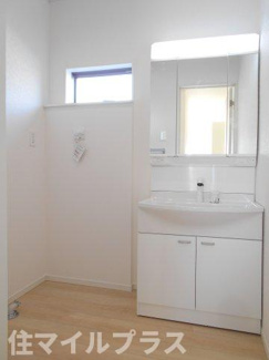 【独立洗面台】 | 二本松市油井新築一戸建て12棟 | 独立洗面台あり、毎朝おしゃれに忙しい女性の方におすすめです