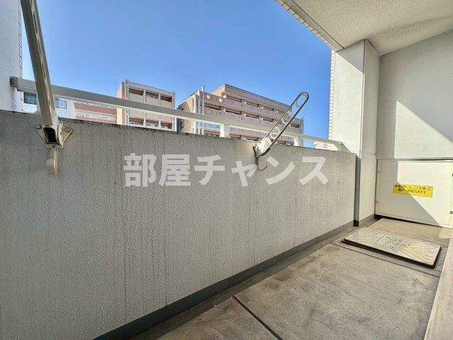 フラシア新栄町のバルコニー