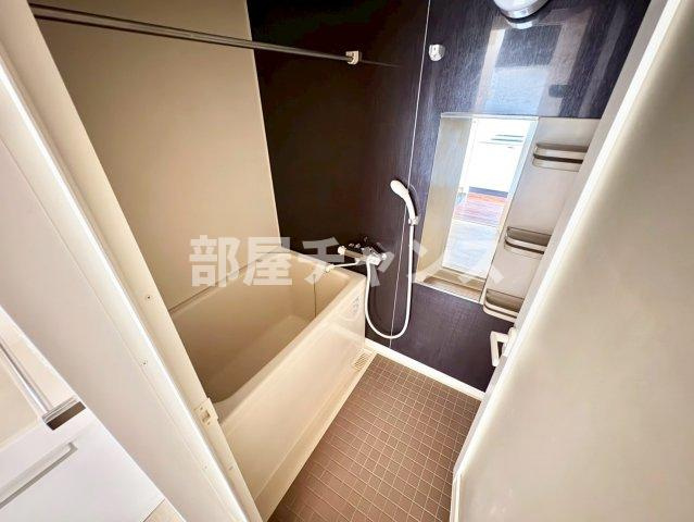フラシア新栄町の浴室
