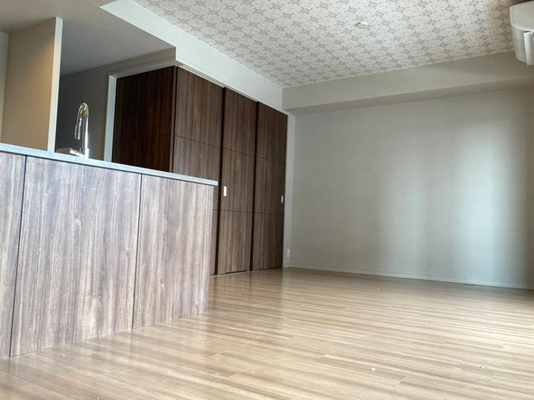 プラセシオン赤池ファーストの居間・リビング