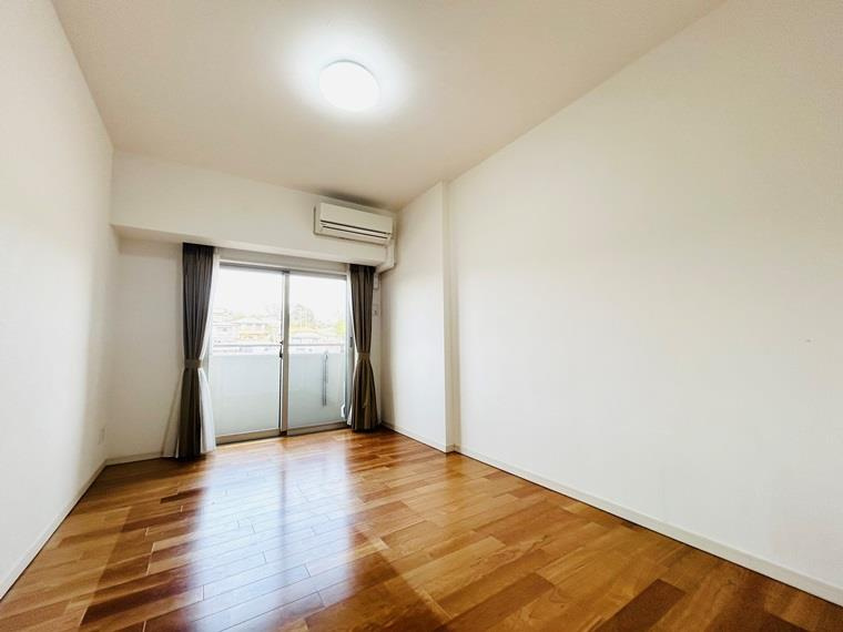 プレミスト東山公園の寝室