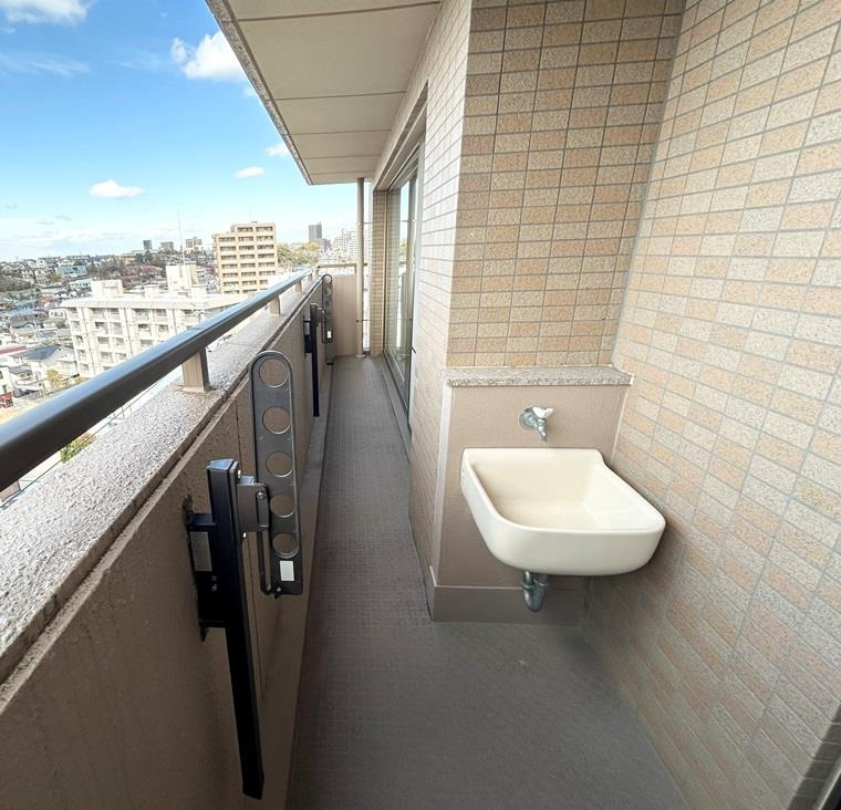 パーク・ホームズ鹿子町のバルコニー