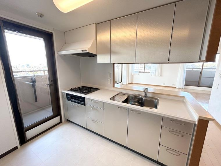 パーク・ホームズ鹿子町のキッチン