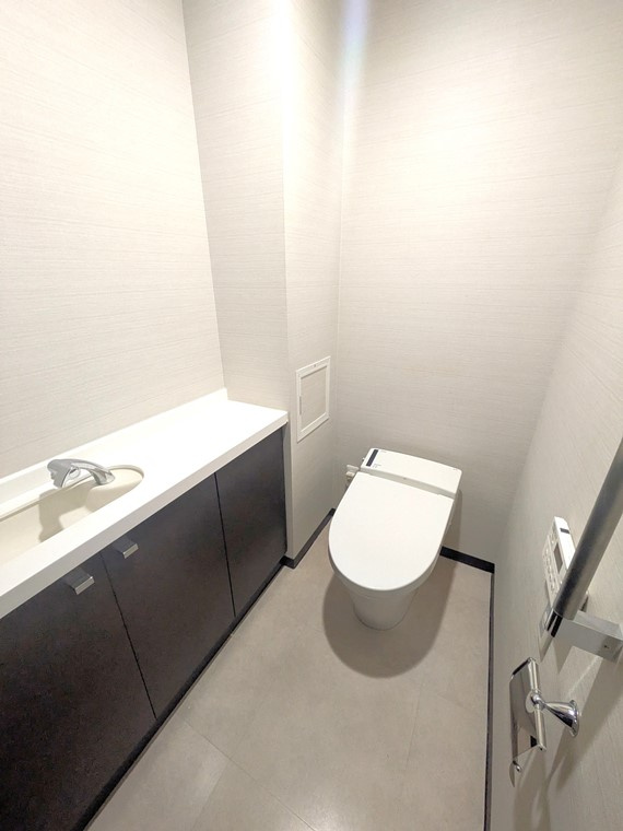 グランドヒルズ覚王山法王町のトイレ