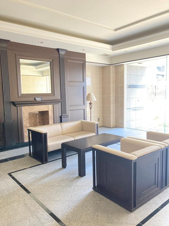 プレティナレジデンス橦木町のロビー