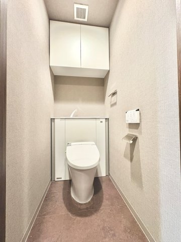 プレサンスグラン川名のトイレ