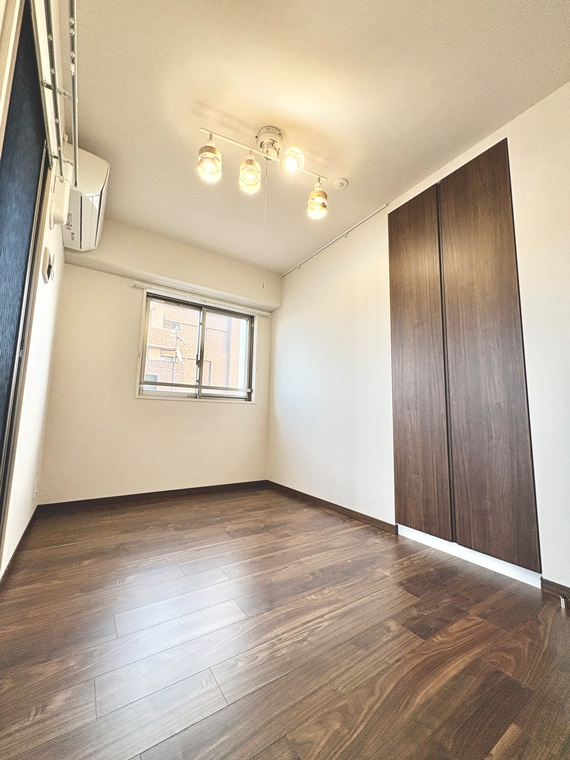 プレサンスグラン川名の内装