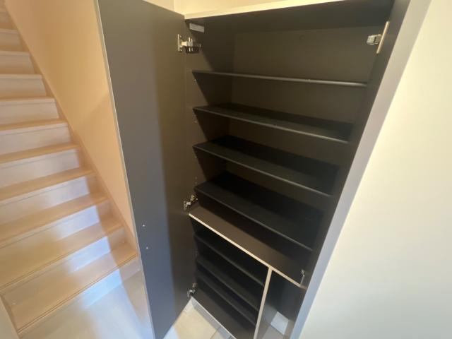 ＧＮＯ.１　愛再幸の収納|下駄箱