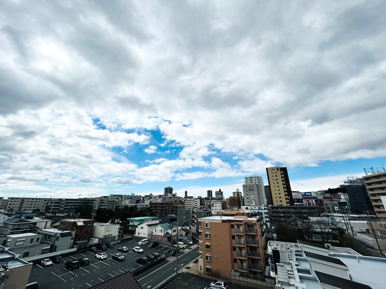 プラウド一社の展望