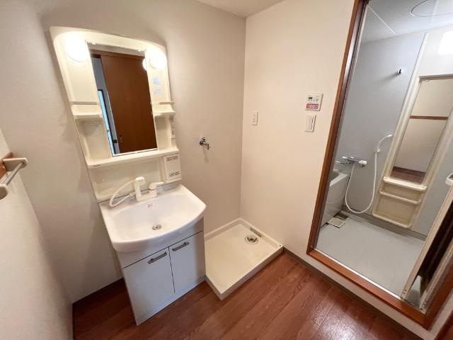 ファビュラスの洗面所|洗面