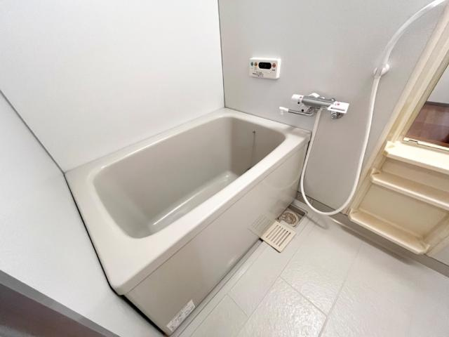 ファビュラスの浴室|バス