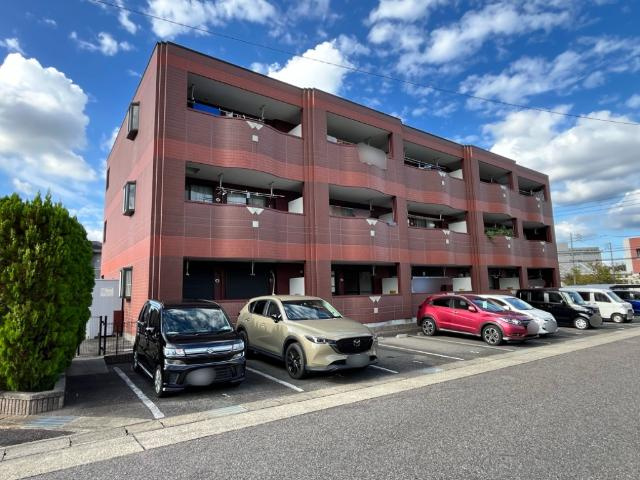 ファビュラスの外観|外観写真（昼）