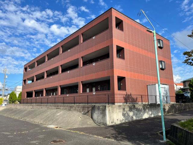 ファビュラスの外観|外観写真（昼）