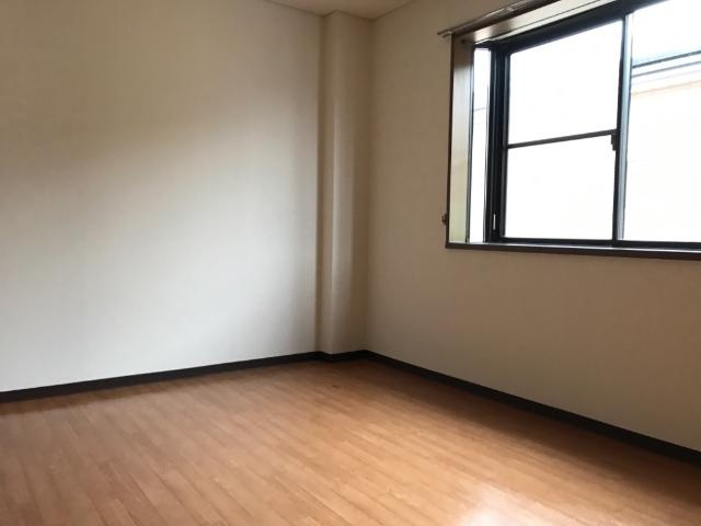 メゾン　ド　アンジュ　の内装|洋室