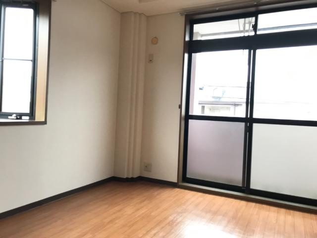 メゾン　ド　アンジュ　の内装|洋室