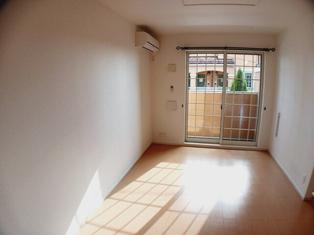 インフィニティーⅠの居間・リビング