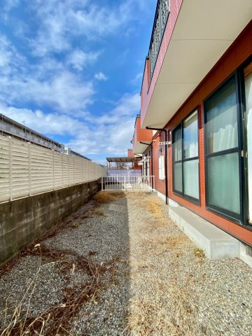 タウンサンロイヤルDの庭