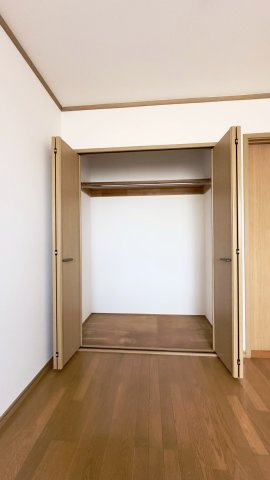 タウンサンロイヤルAの収納