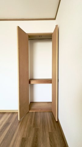 タウンサンロイヤルAの収納