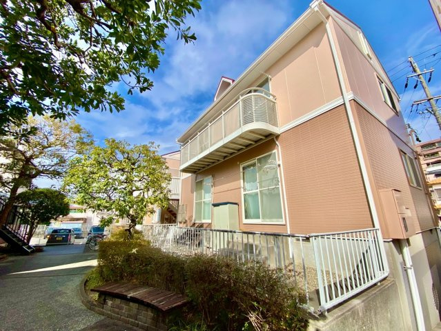 タウンサンロイヤルCの外観