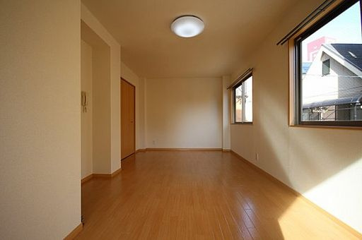 STRAUSS六甲の居間・リビング