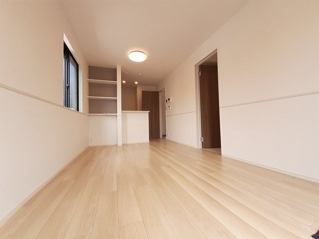 メゾン　サカエⅤの居間・リビング